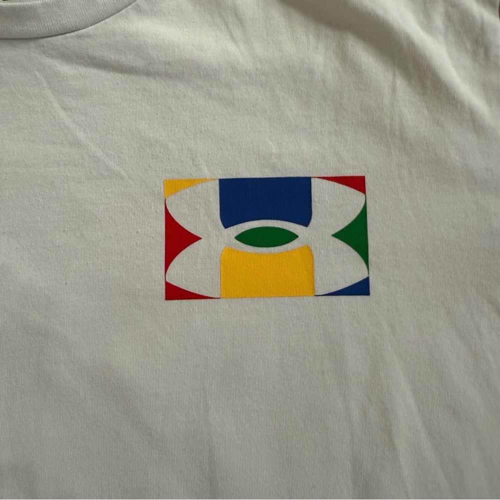 Under Armour Beige T-Shirt with Multicolor Logo Size M - Picture 2 of 6